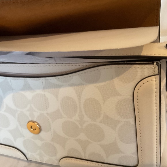 NWT COACH GEORGIE leather SHOULDER & CROSSBODY BAG Chalk Signature Canva… - Picture 6 of 9